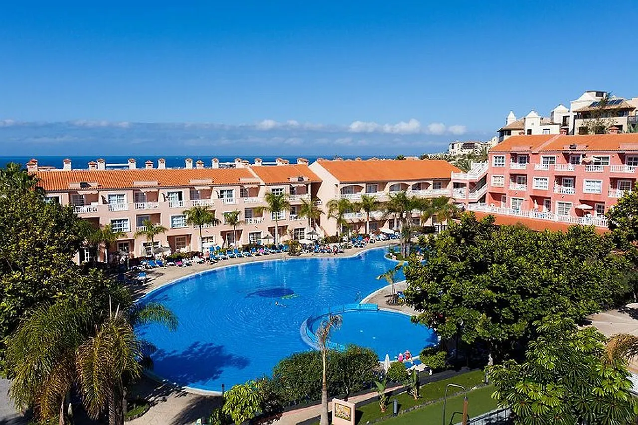 Hotel El Duque 아데제